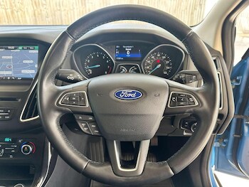 Used Ford Focus 2016 for sale - 75413032: Photo