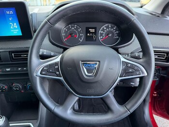 Used Dacia Sandero 2022 for sale - 76974437: Photo