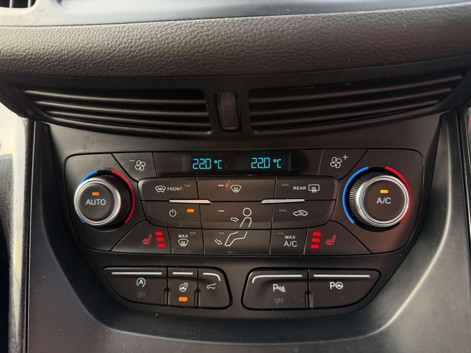 Used Ford Kuga 2018 for sale - 77548289: Photo 18