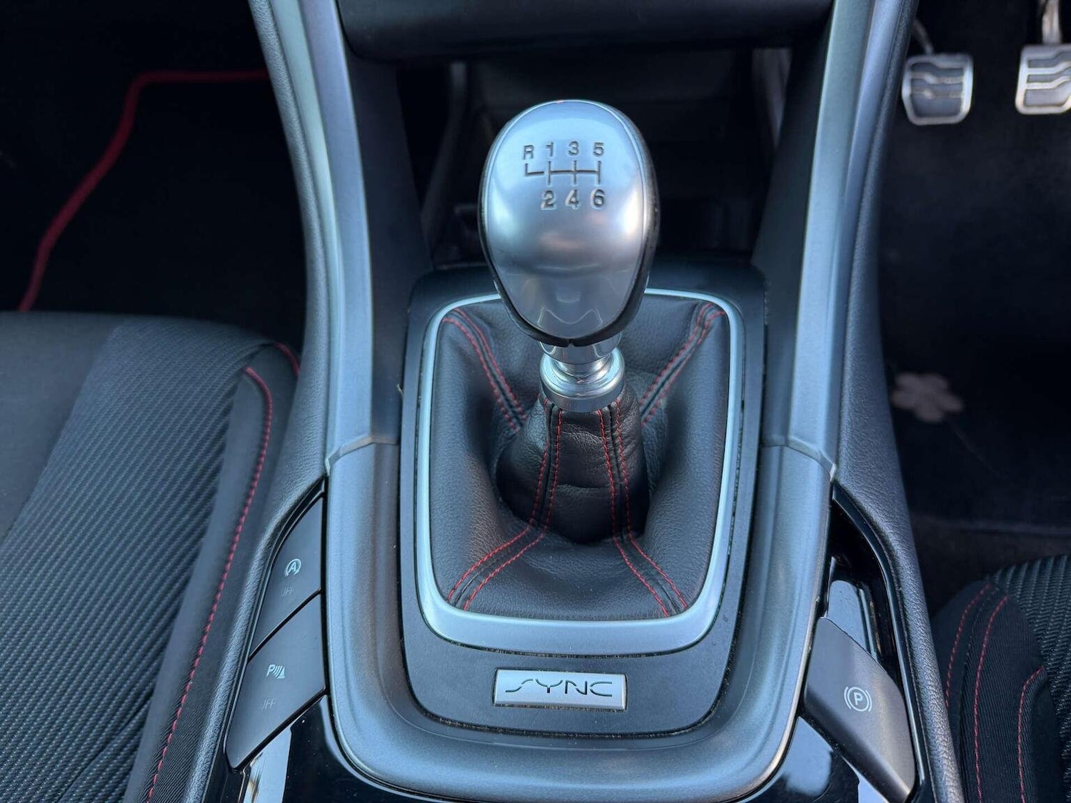 Used Ford Mondeo 2018 for sale - 76848630: Photo 18