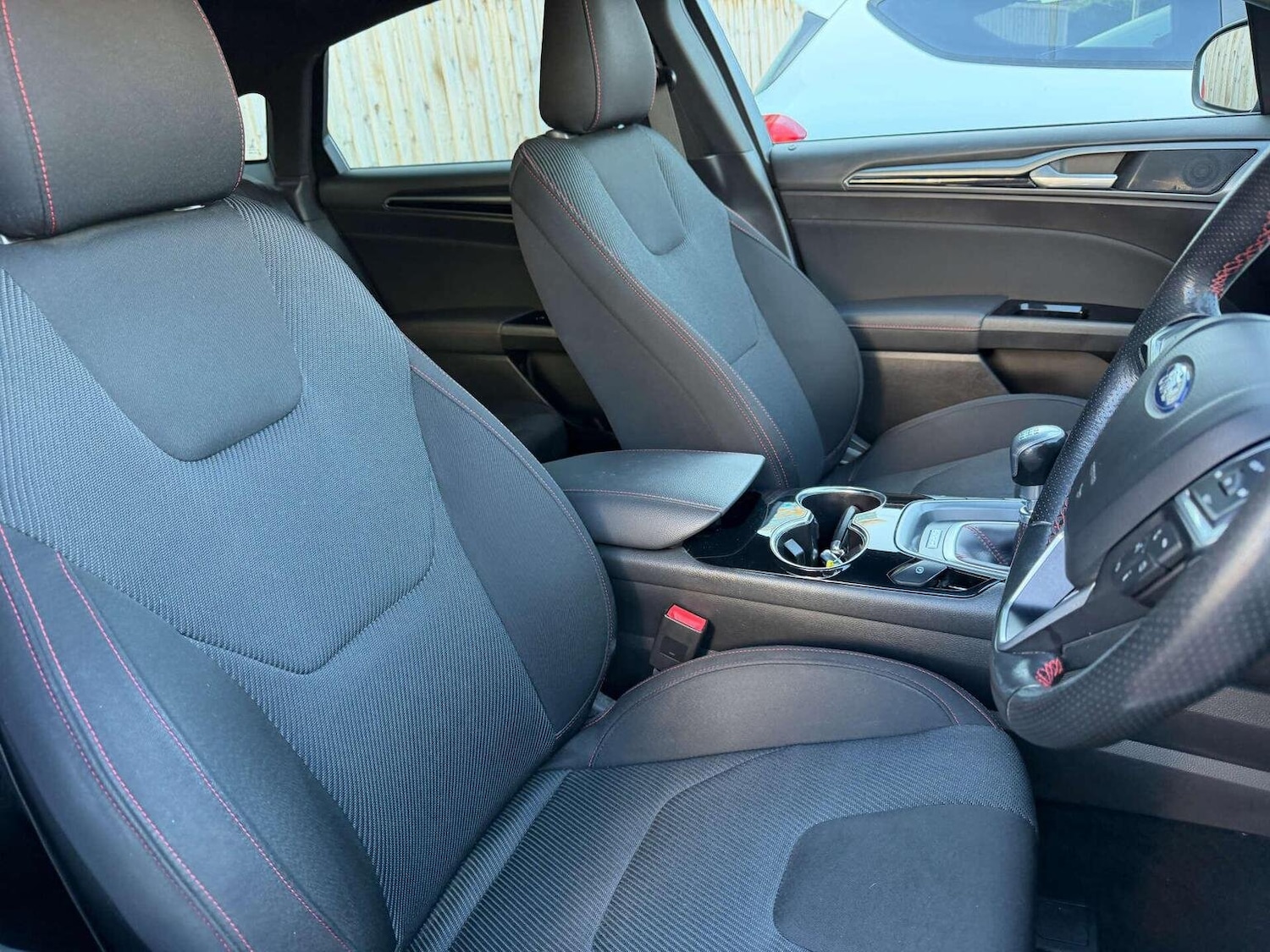 Used Ford Mondeo 2018 for sale - 76848630: Photo 27