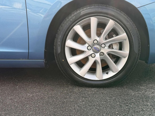 Used Volvo V60 2015 for sale - 76174102: Photo 32
