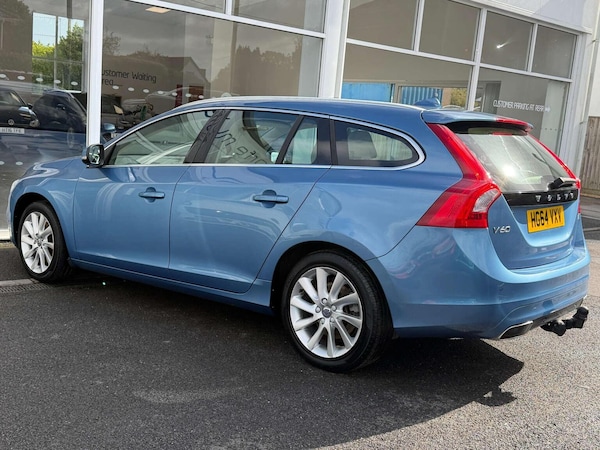 Used Volvo V60 2015 for sale - 76174102: Photo 38