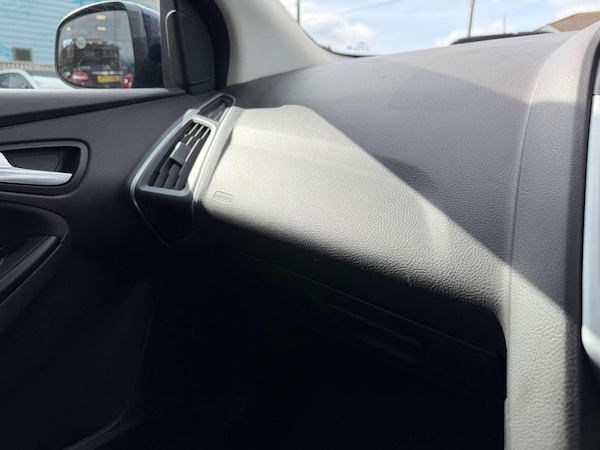 Used Ford Focus 2013 for sale - 76174070: Photo 15
