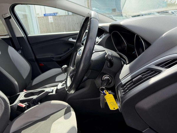 Used Ford Focus 2013 for sale - 76174070: Photo 21