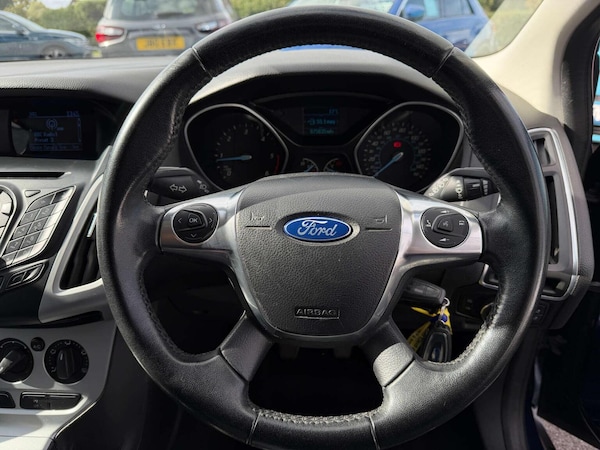 Used Ford Focus 2013 for sale - 76174070: Photo 4