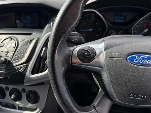 Used Ford Focus 2013 for sale - 76174070: Photo 5