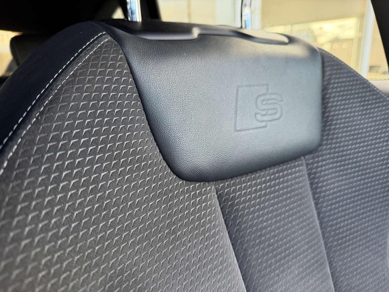 Used Audi A4 2018 for sale - 77409624: Photo 32