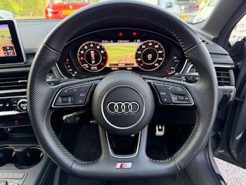 Used Audi A4 Avant 2018 for sale - 77409624: Photo