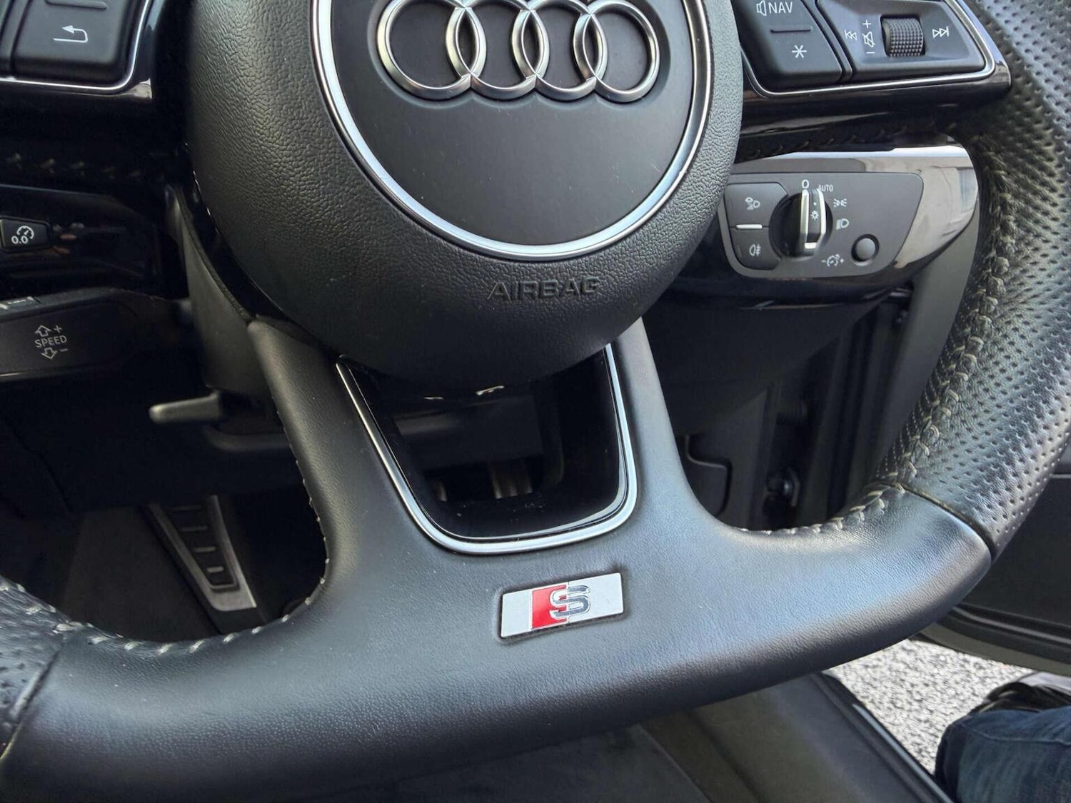 Used Audi A4 2018 for sale - 77409624: Photo 6