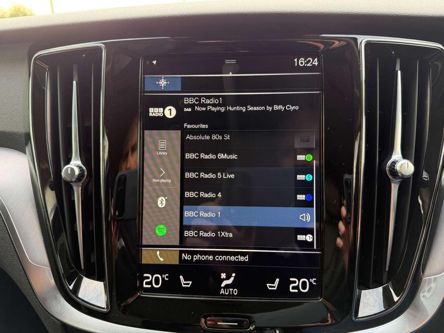 Used Volvo V60 2019 for sale - 76120353: Photo 14