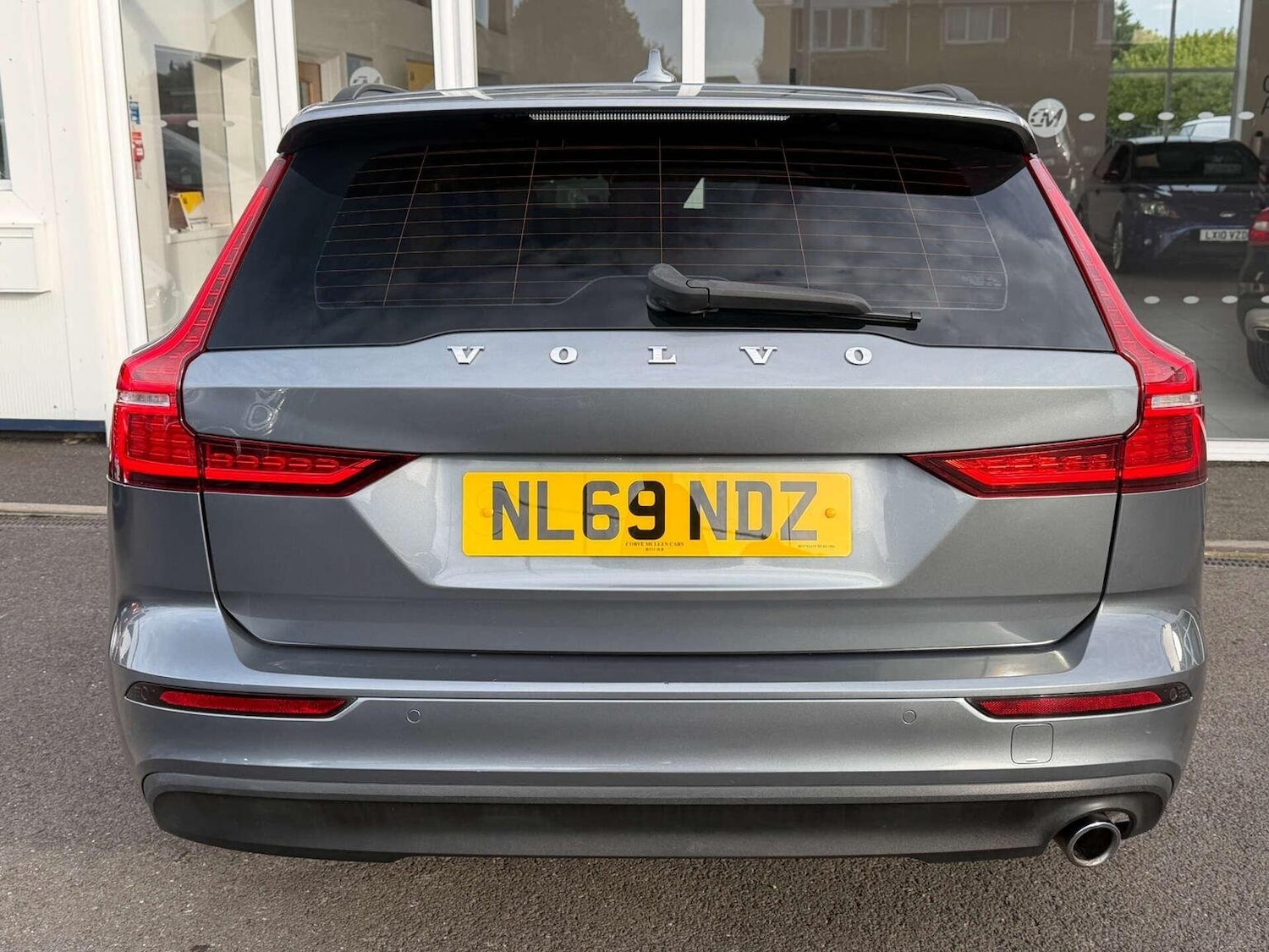Used Volvo V60 2019 for sale - 76120353: Photo 39