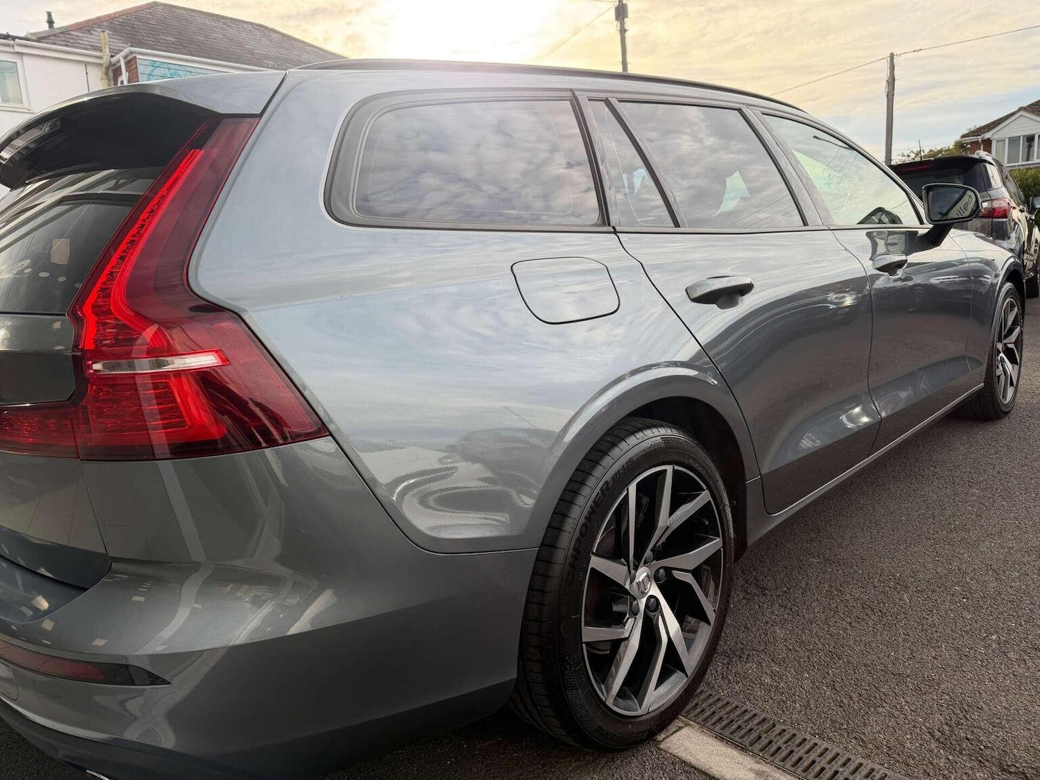 Used Volvo V60 2019 for sale - 76120353: Photo 45