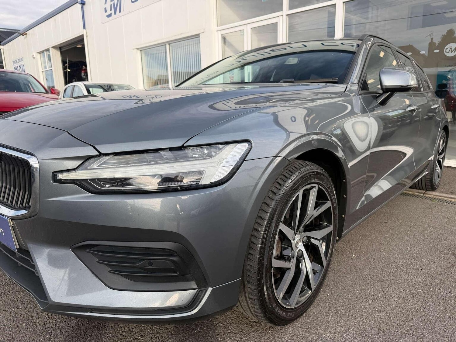 Used Volvo V60 2019 for sale - 76120353: Photo 46