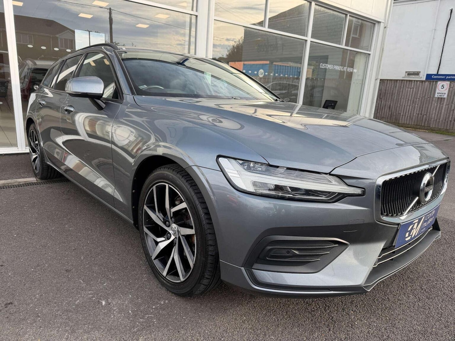 Used Volvo V60 2019 for sale - 76120353: Photo 47