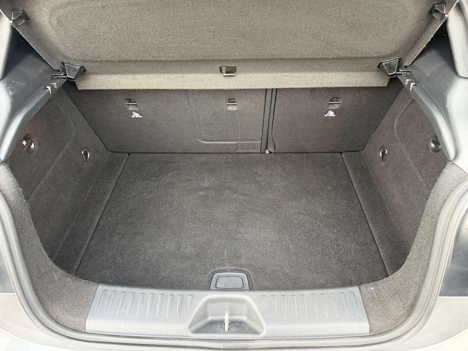 Used Mercedes-Benz A-Class 2014 for sale - 76911079: Photo 27