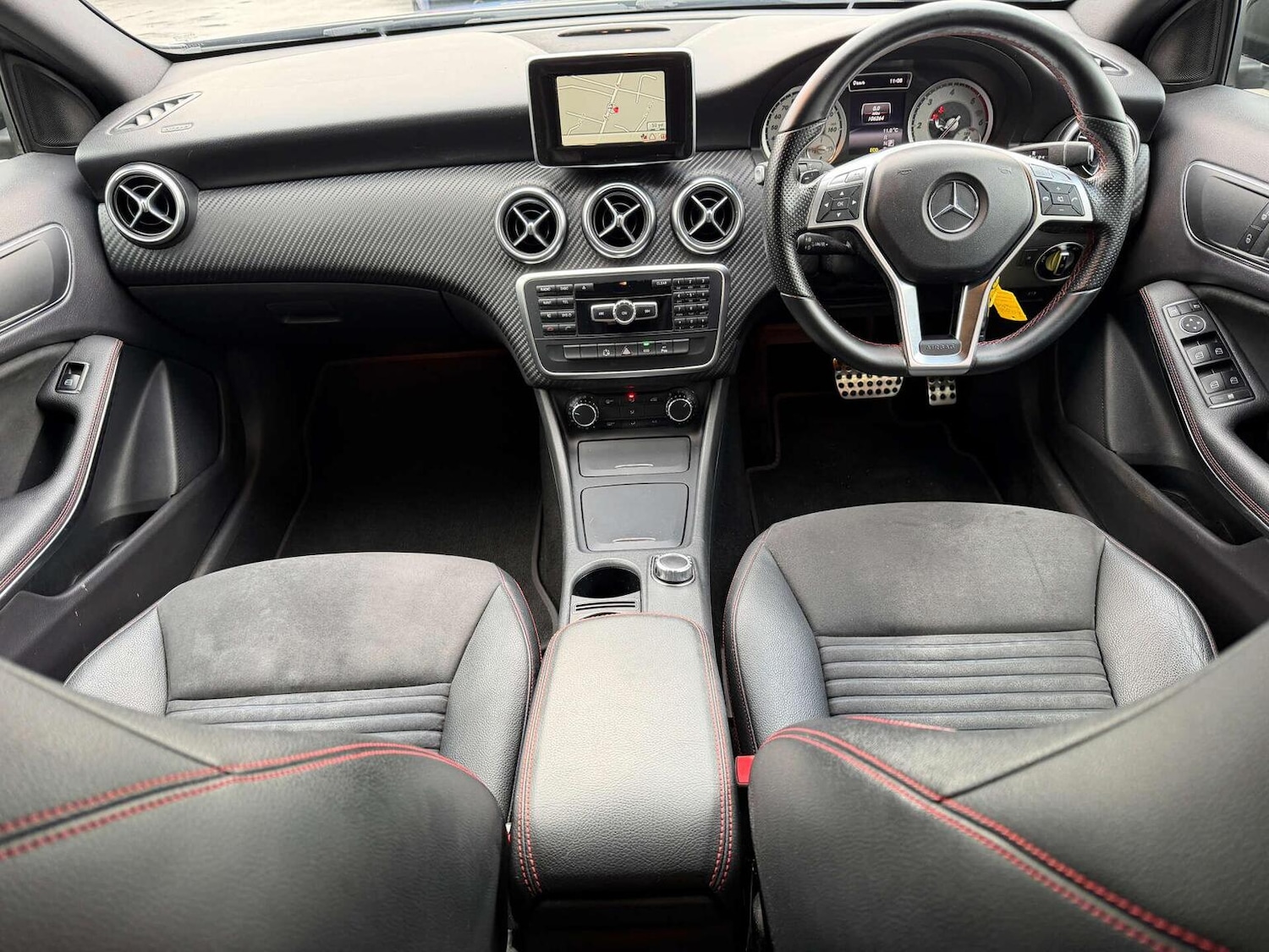 Used Mercedes-Benz A-Class 2014 for sale - 76911079: Photo 8