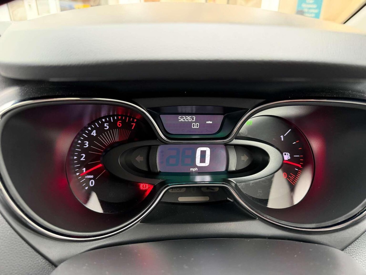 Used Renault Captur 2017 for sale - 76391478: Photo 6