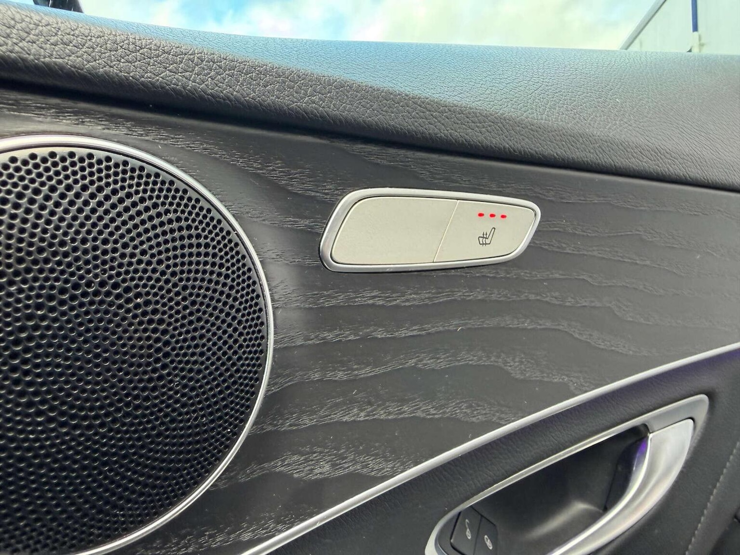 Used Mercedes-Benz C Class 2020 for sale - 76924370: Photo 26