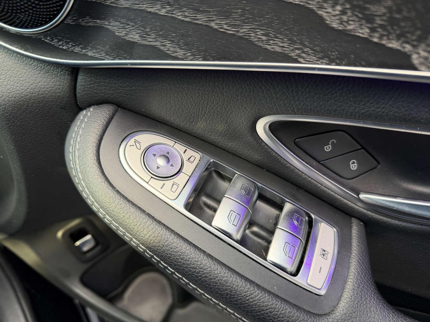 Used Mercedes-Benz C Class 2020 for sale - 76924370: Photo 27