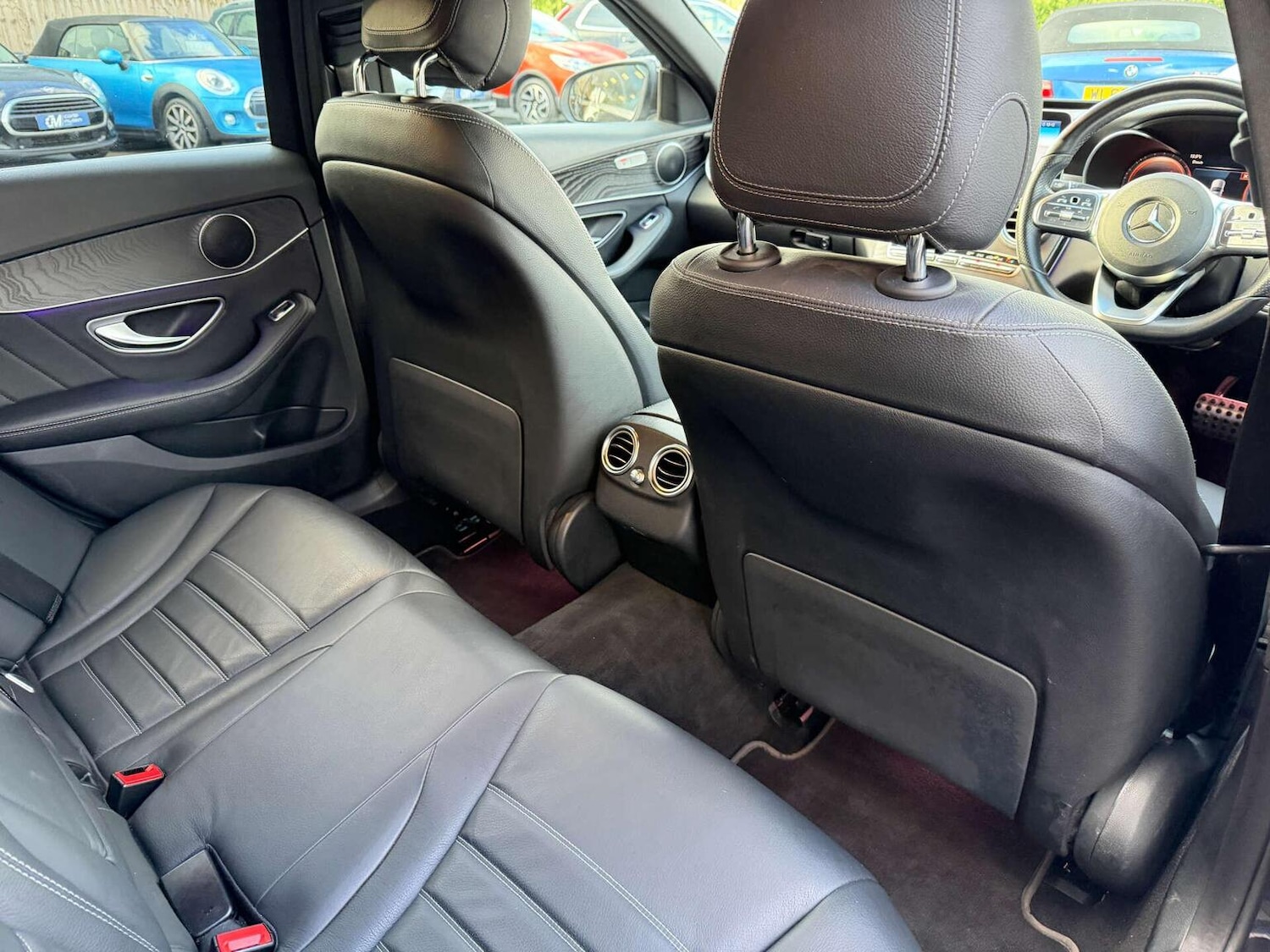 Used Mercedes-Benz C Class 2020 for sale - 76924370: Photo 30