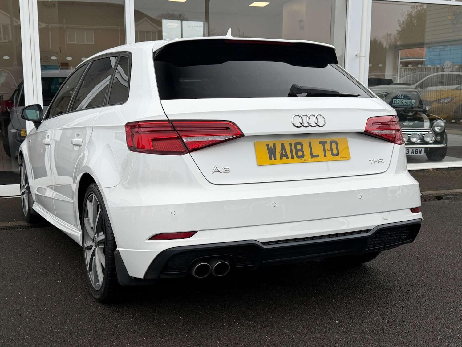 Used Audi A3 2018 for sale - 77792882: Photo 2