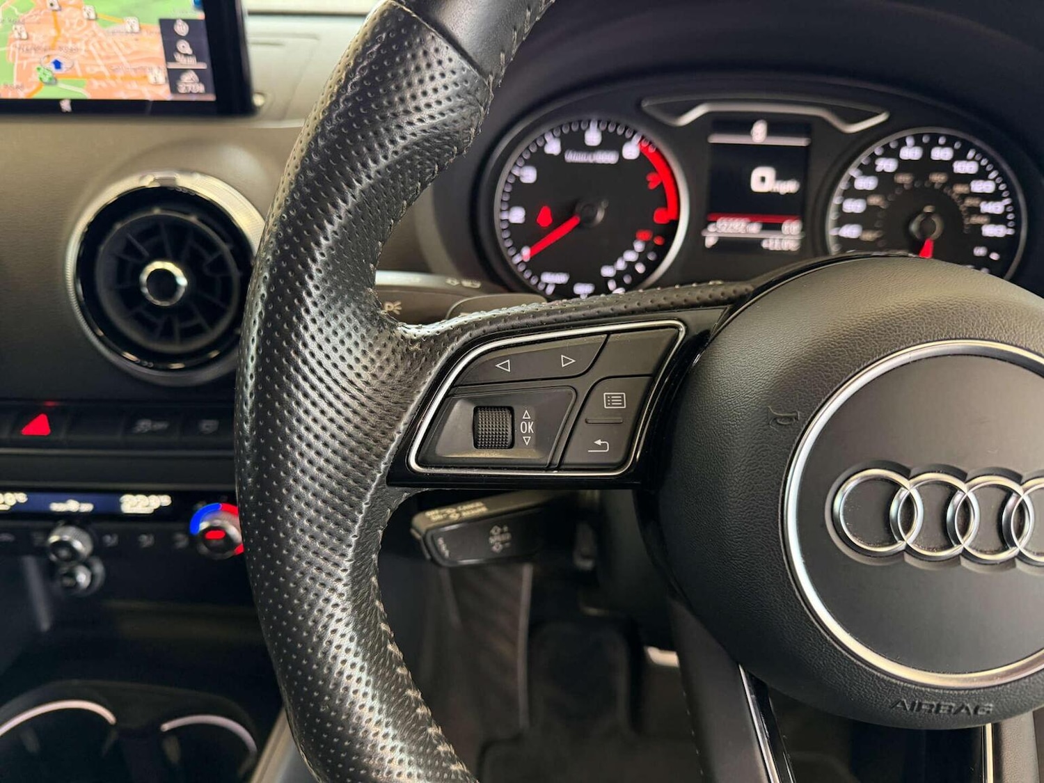 Used Audi A3 2018 for sale - 77792882: Photo 5