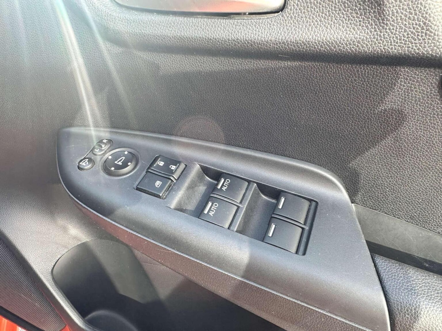 Used Honda Jazz 2018 for sale - 77080750: Photo 27