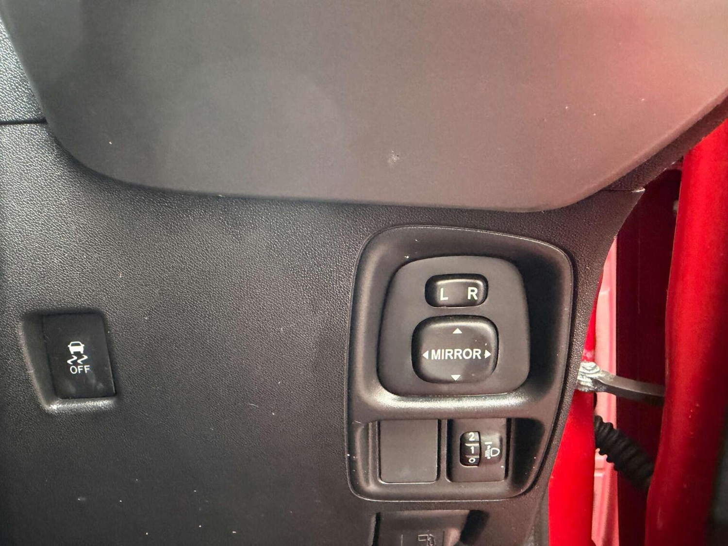 Used Toyota AYGO 2015 for sale - 77548243: Photo 21