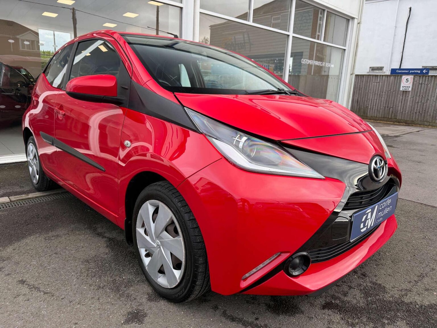 Used Toyota AYGO 2015 for sale - 77548243: Photo 44