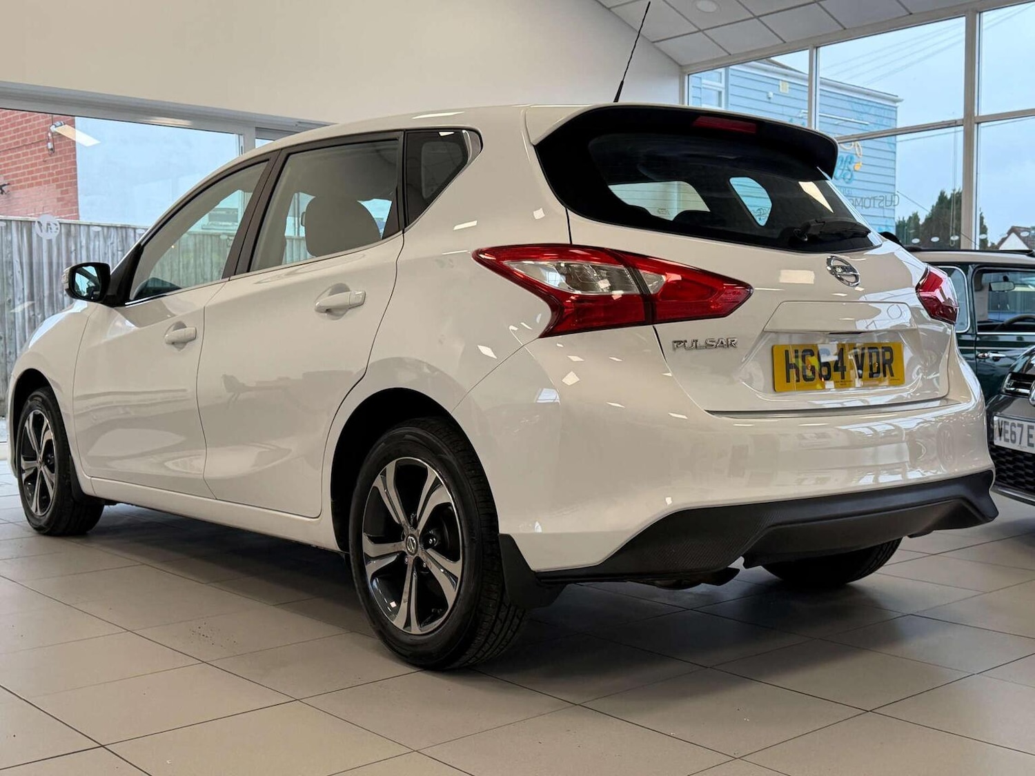 Used Nissan Pulsar 2015 for sale - 77681779: Photo 2