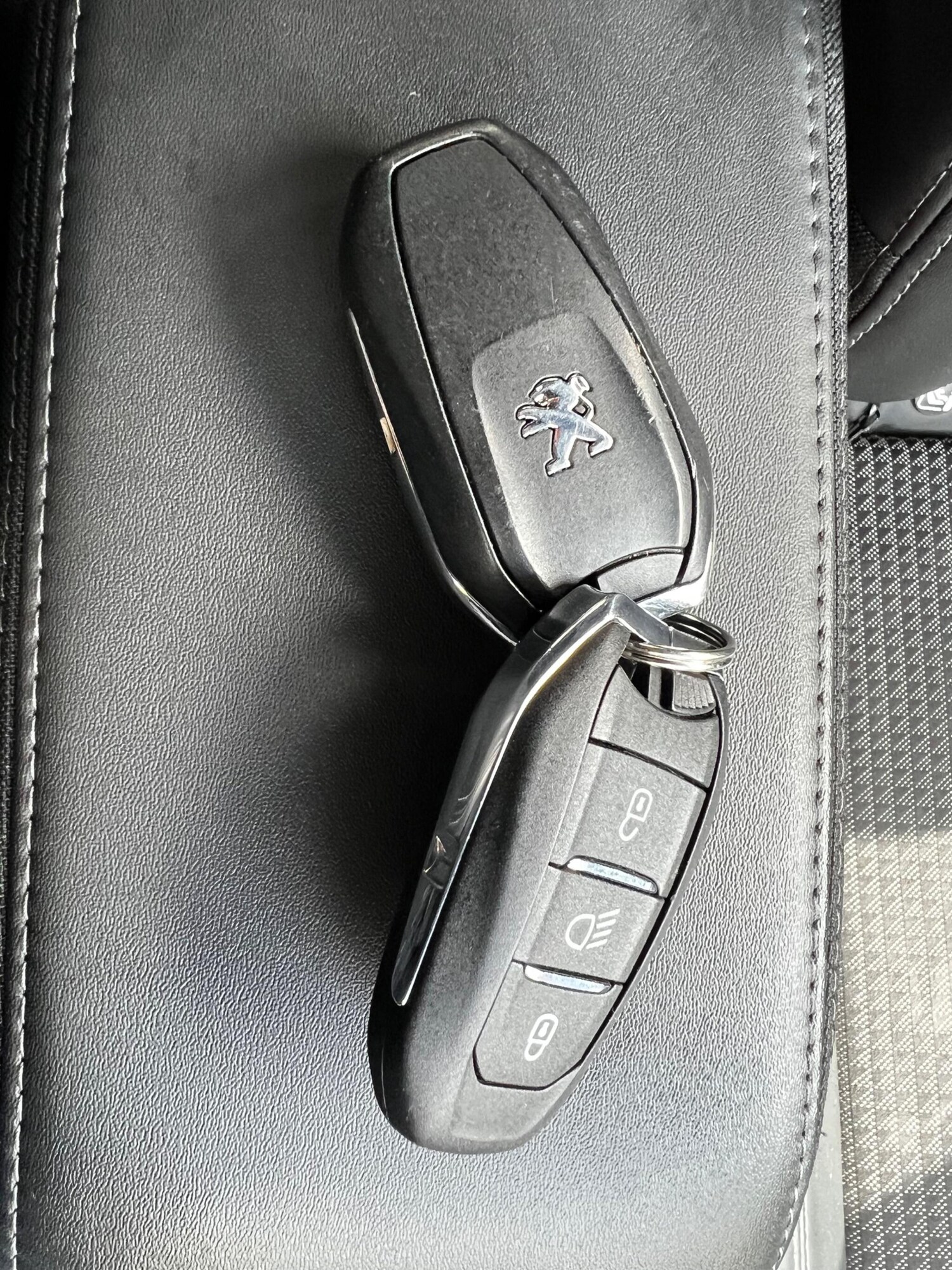 Used Peugeot 2008 2022 for sale - 78137016: Photo 37