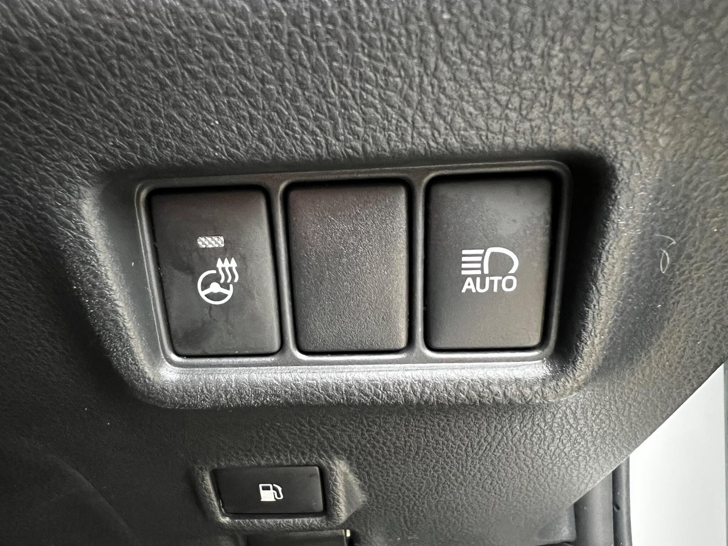 Used Toyota C-HR 2022 for sale - 78108589: Photo 16