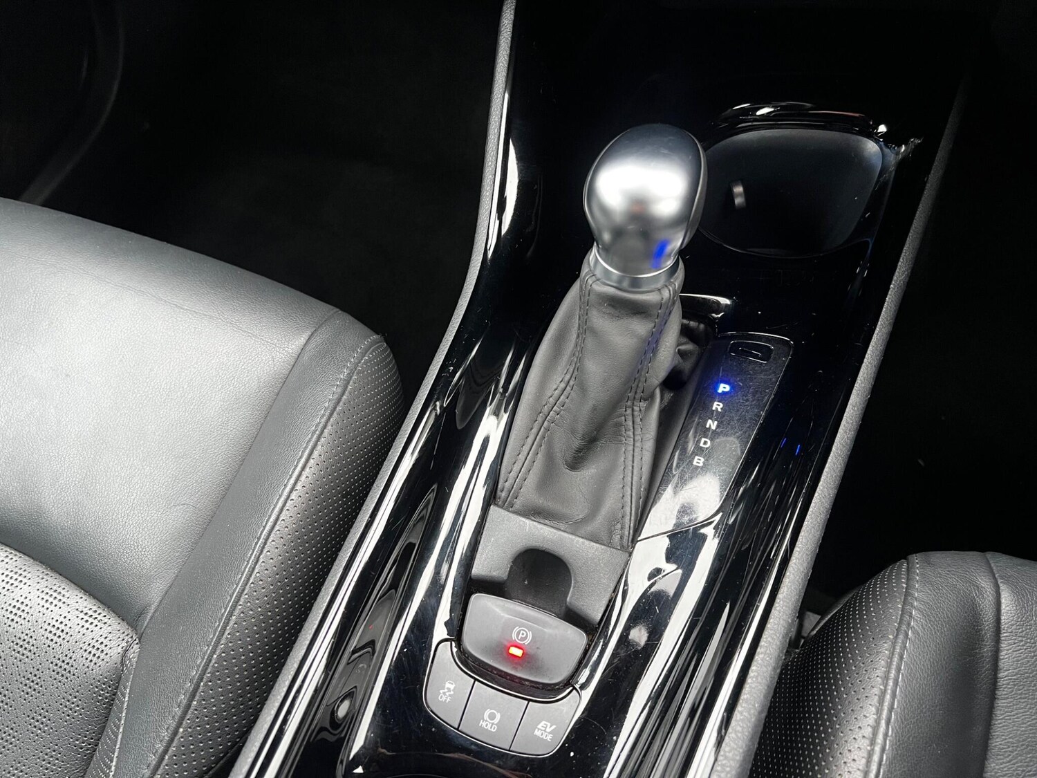 Used Toyota C-HR 2022 for sale - 78108589: Photo 28