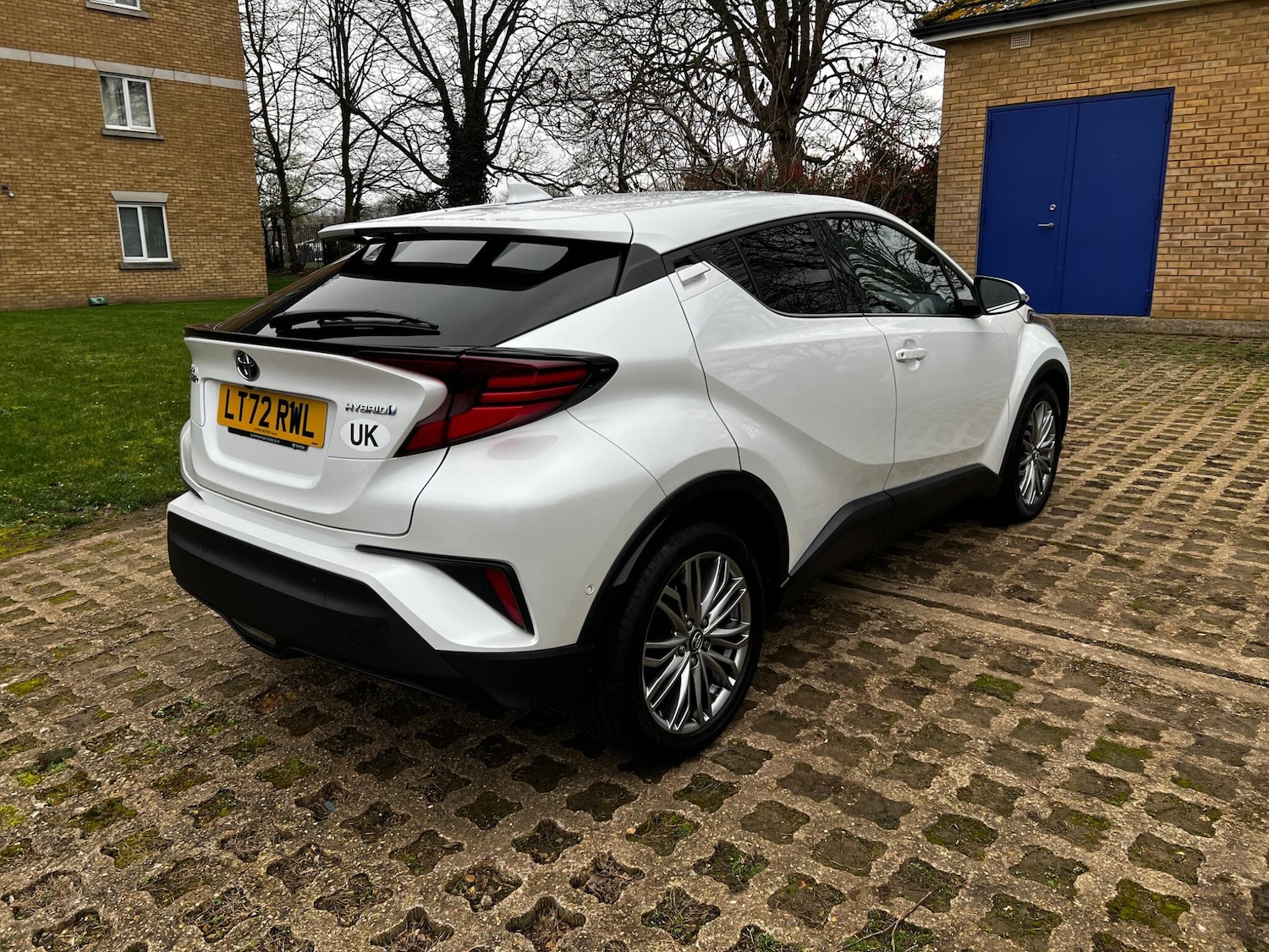 Used Toyota C-HR 2022 for sale - 78108589: Photo 3