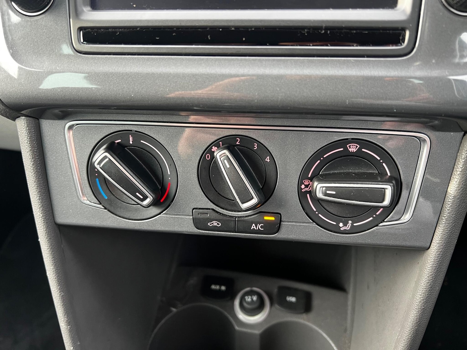 Used Volkswagen Polo 2015 for sale - 78108540: Photo 22