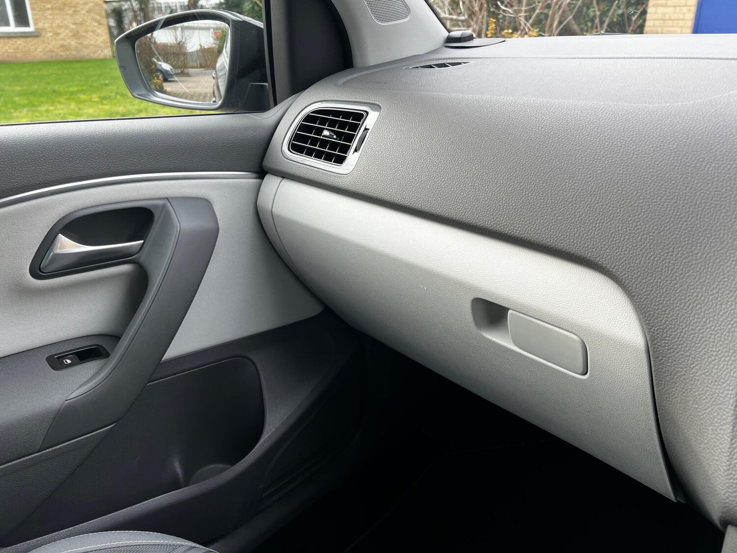 Used Volkswagen Polo 2015 for sale - 78108540: Photo 26