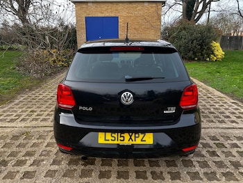 Used Volkswagen Polo 2015 for sale - 78108540: Photo