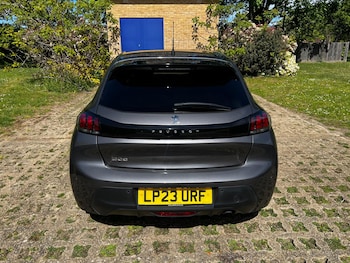 Used Peugeot 208 2023 for sale - 78381528: Photo