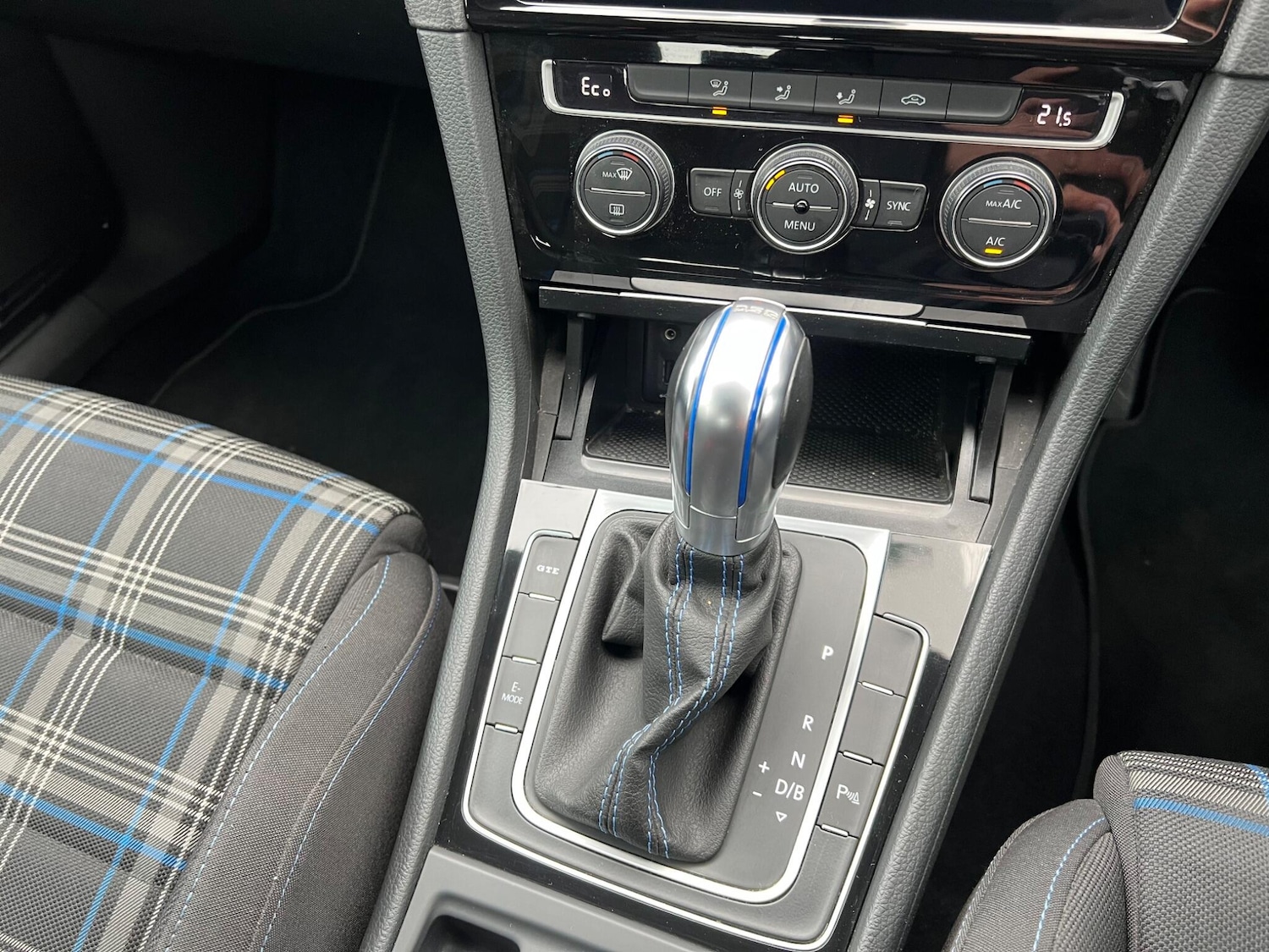 Used Volkswagen Golf 2018 for sale - 78108452: Photo 21