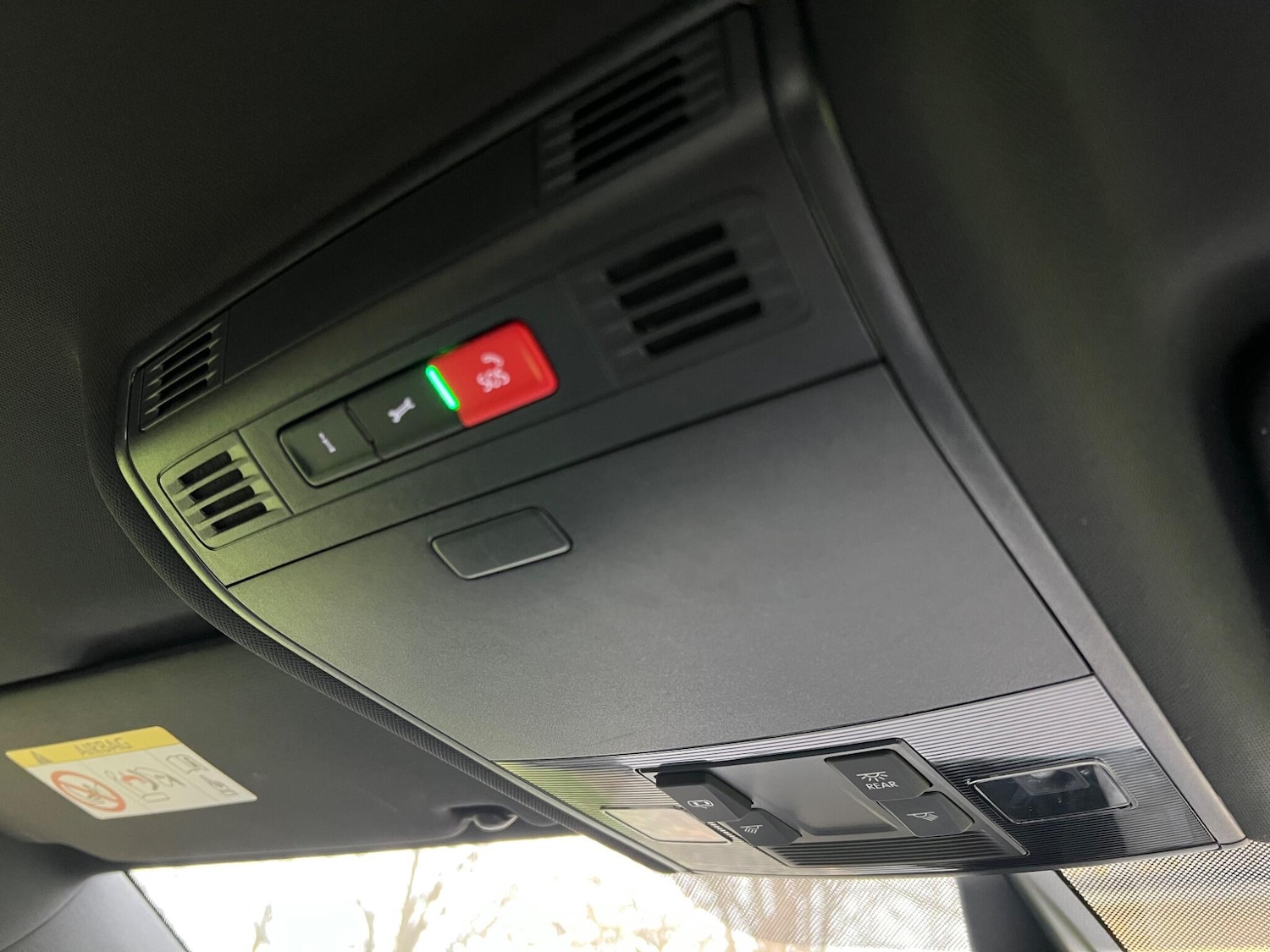 Used Volkswagen Golf 2018 for sale - 78108452: Photo 25