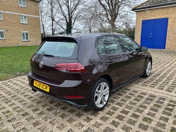 Used Volkswagen Golf 2018 for sale - 78108452: Photo