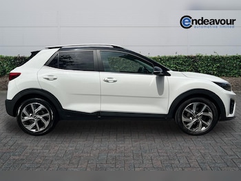 Used Kia Stonic 2023 for sale - 79206400: Photo