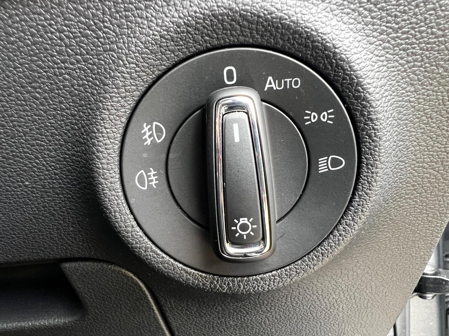 Used Skoda Karoq 2023 for sale - 78108444: Photo 38