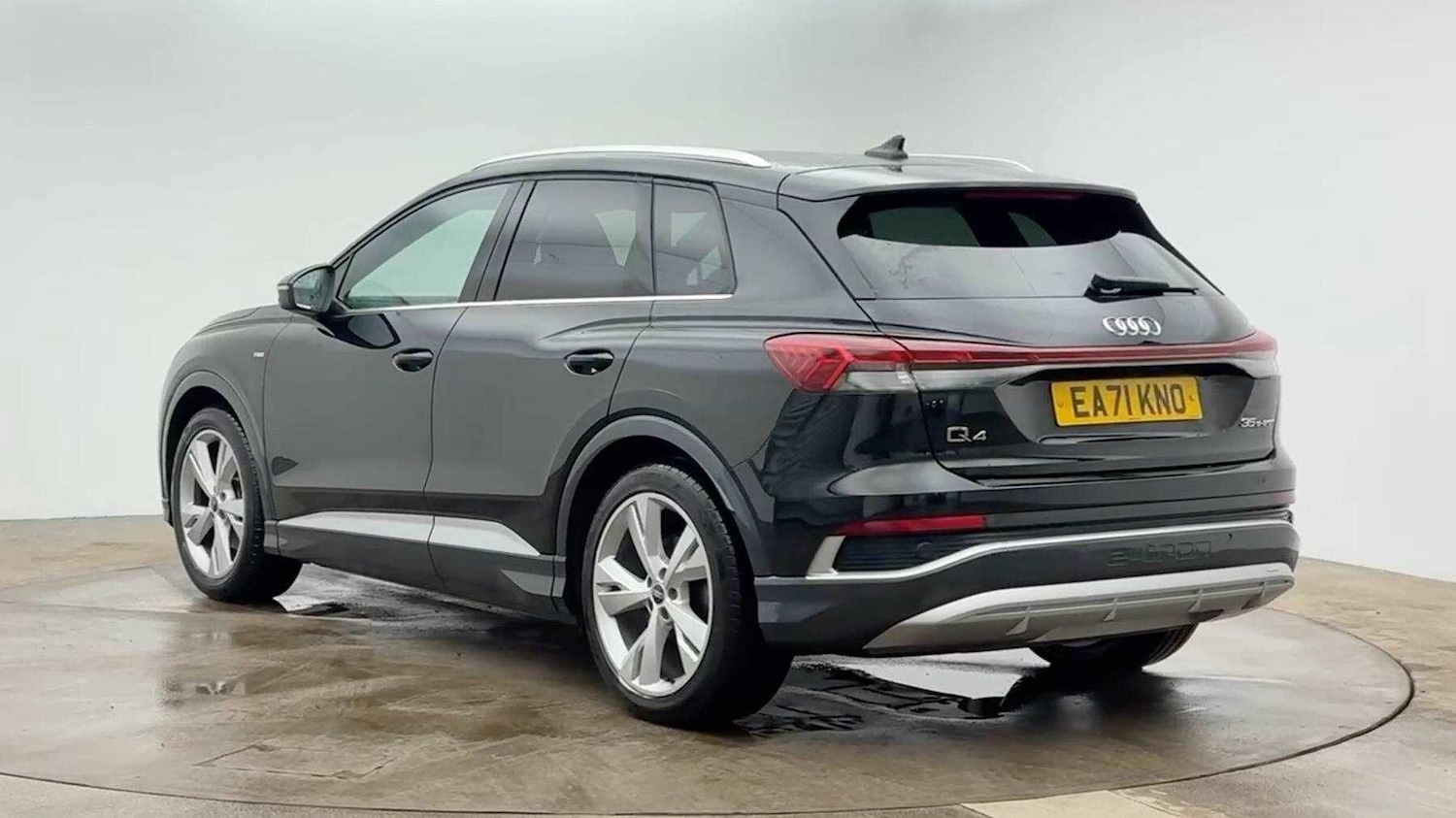 Used Audi Q4 e-tron 2021 for sale - 78152615: Photo 3