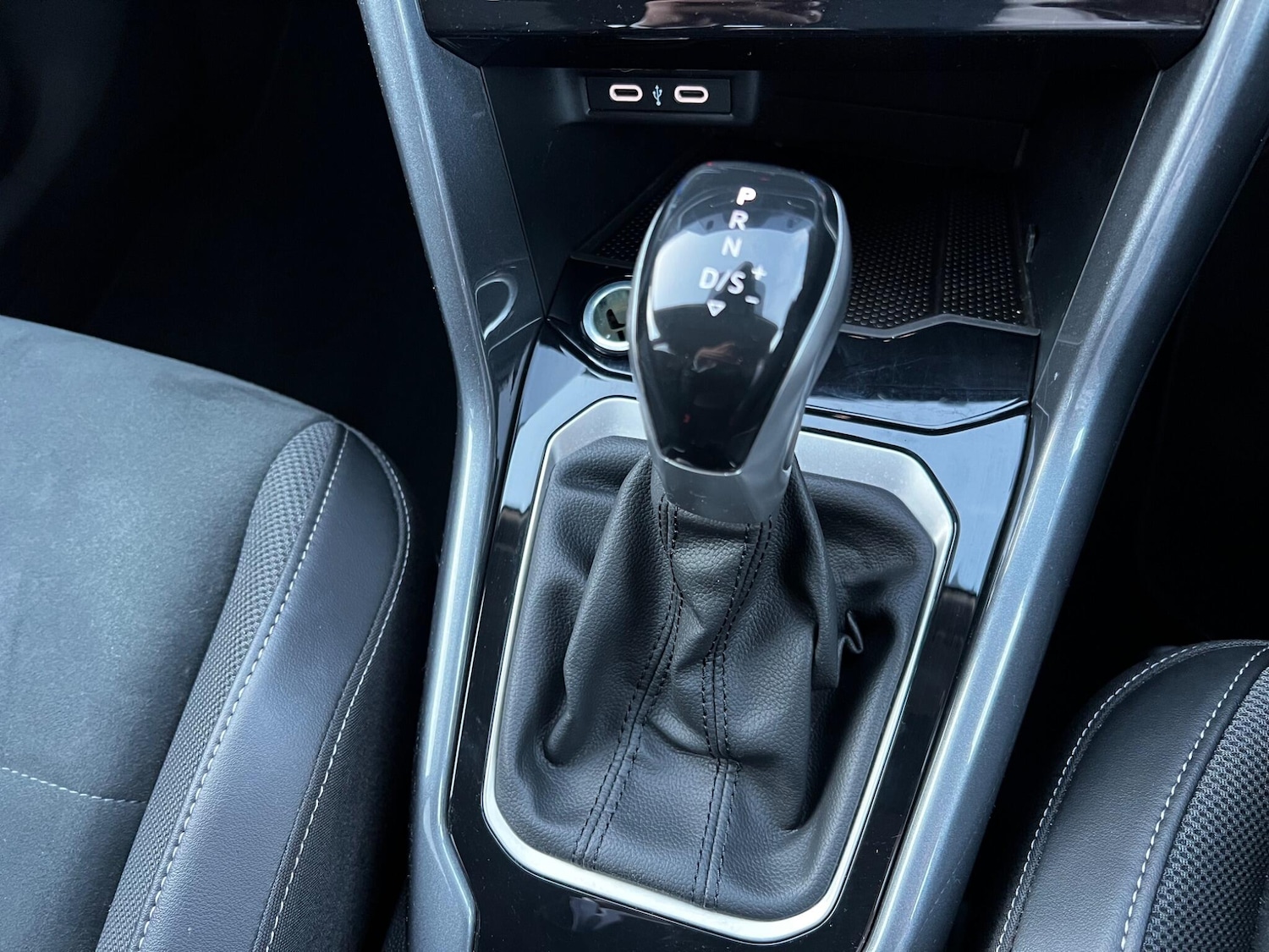 Used Volkswagen T-Roc 2024 for sale - 78108559: Photo 33