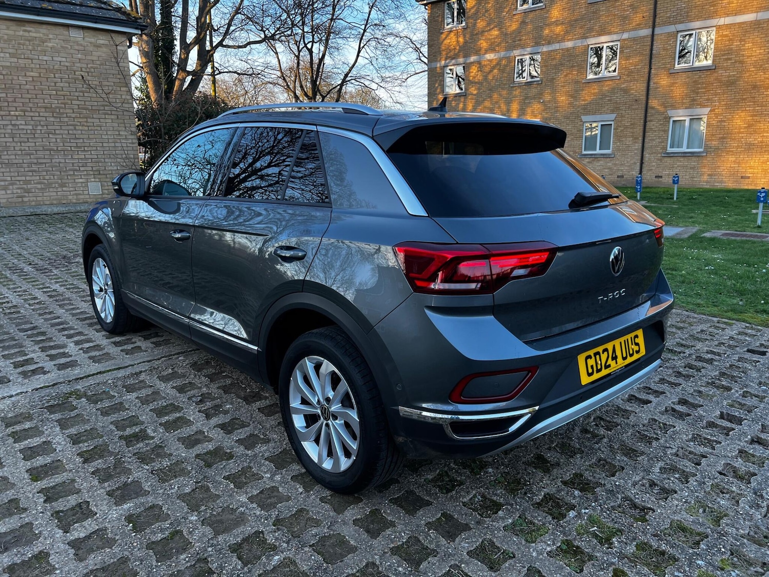 Used Volkswagen T-Roc 2024 for sale - 78108559: Photo 5