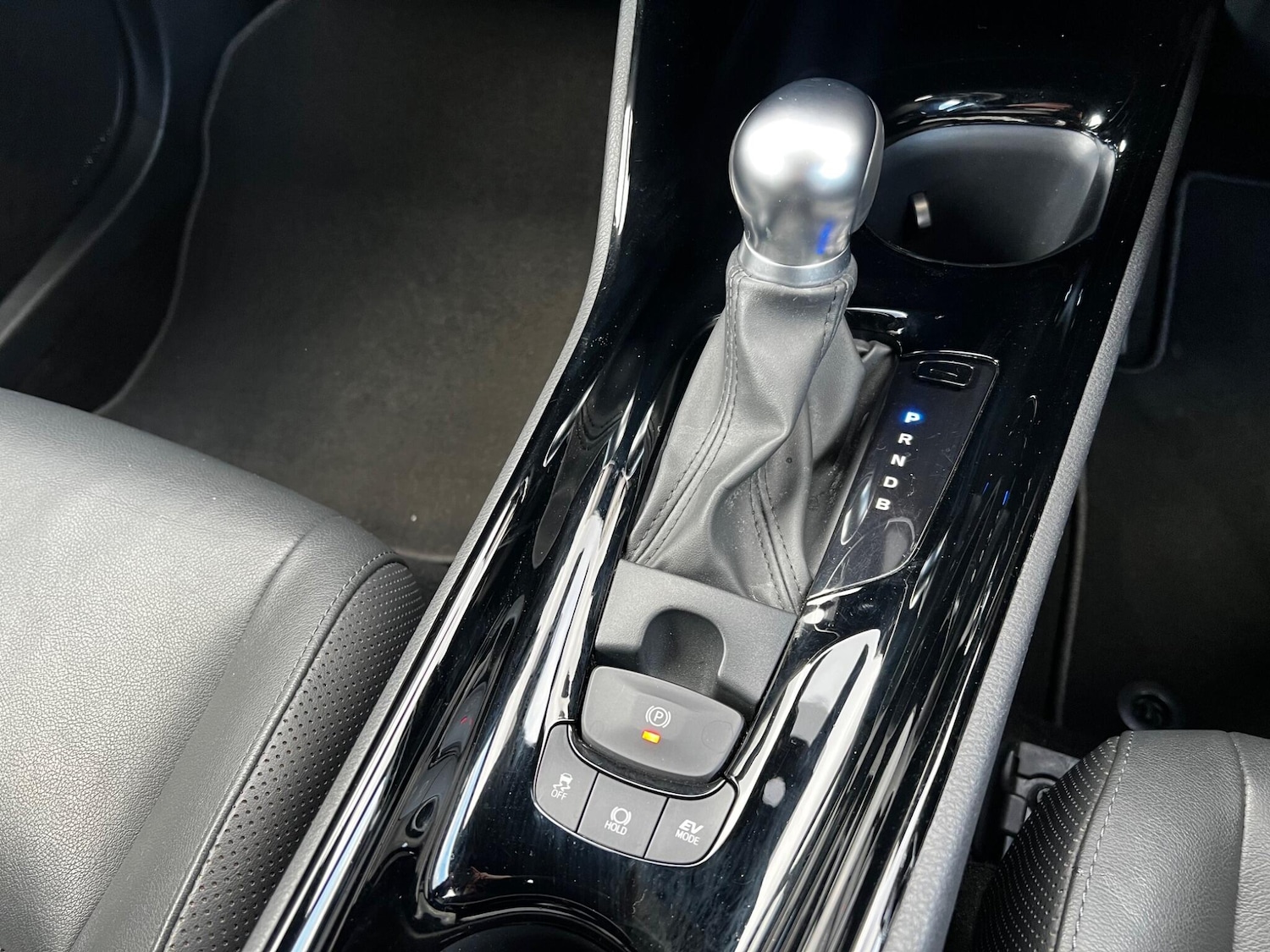 Used Toyota C-HR 2020 for sale - 78108447: Photo 32