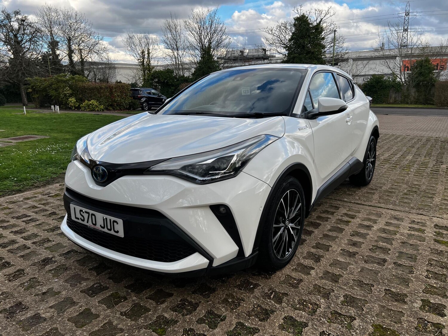 Used Toyota C-HR 2020 for sale - 78108447: Photo 7
