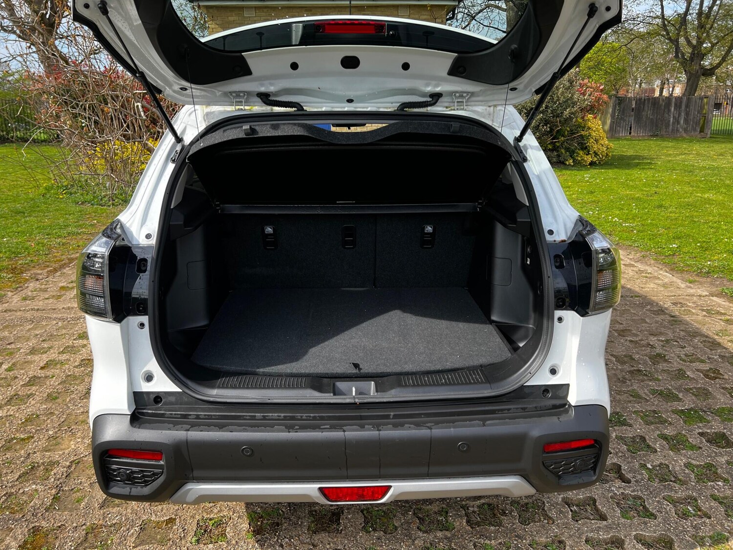 Used Suzuki SX4 S-Cross 2023 for sale - 78137032: Photo 12